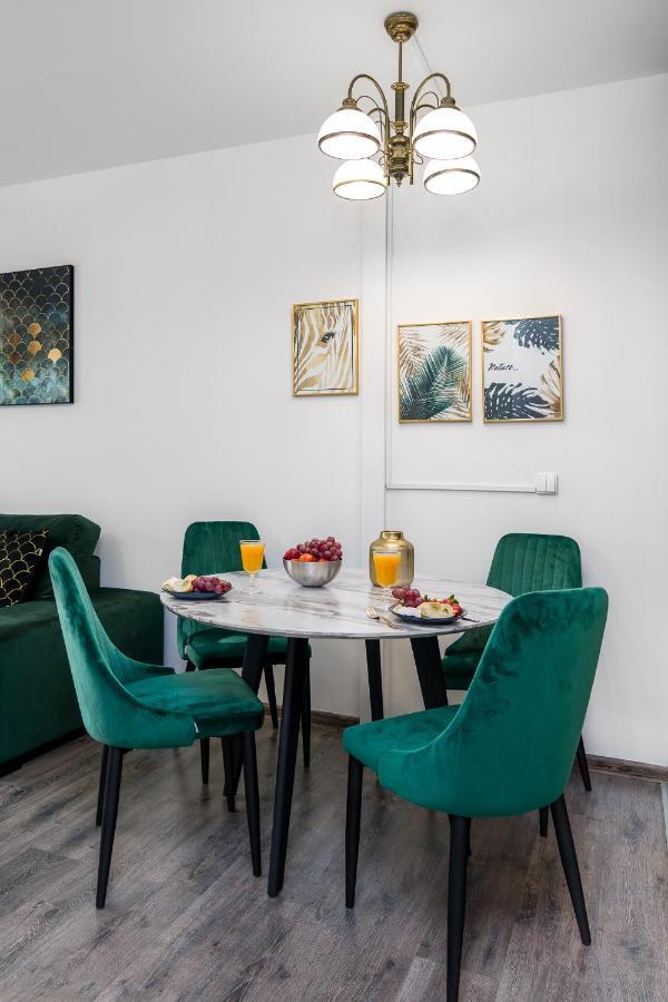Sleepway Apartments- Garbary 100-46 بوزنان المظهر الخارجي الصورة