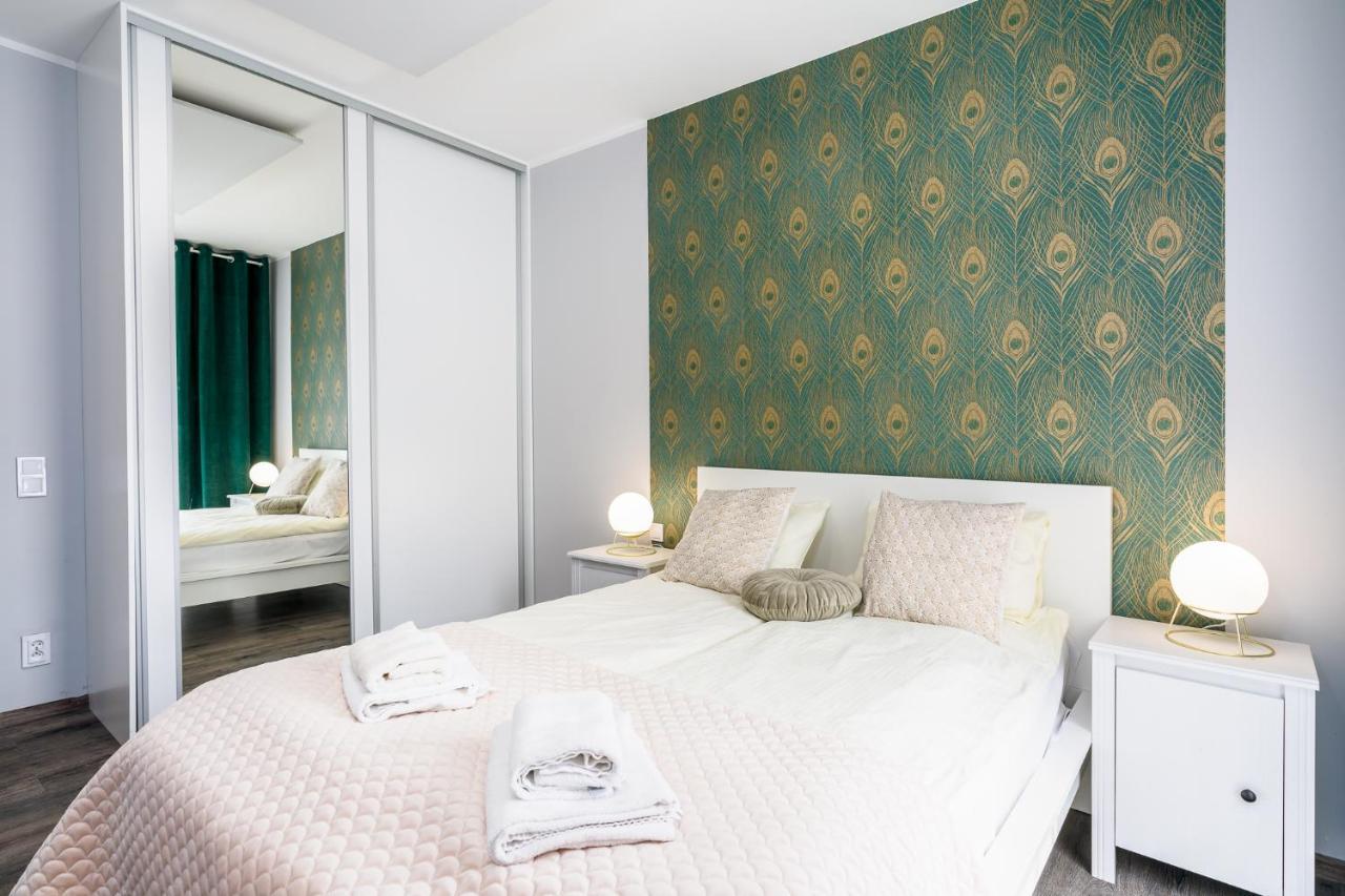 Sleepway Apartments- Garbary 100-46 بوزنان المظهر الخارجي الصورة